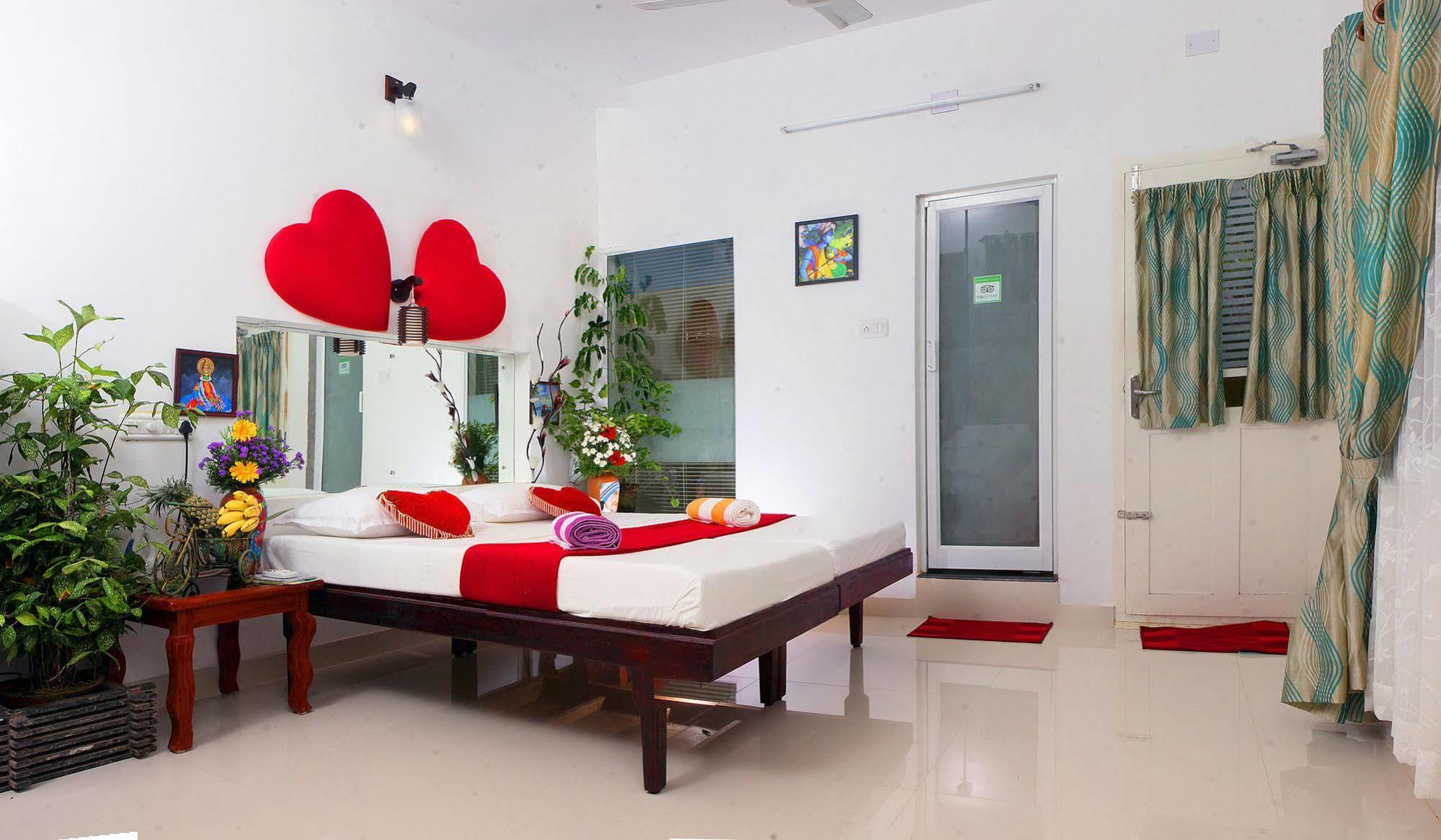 Heavenly Homestay Kochi Bagian luar foto